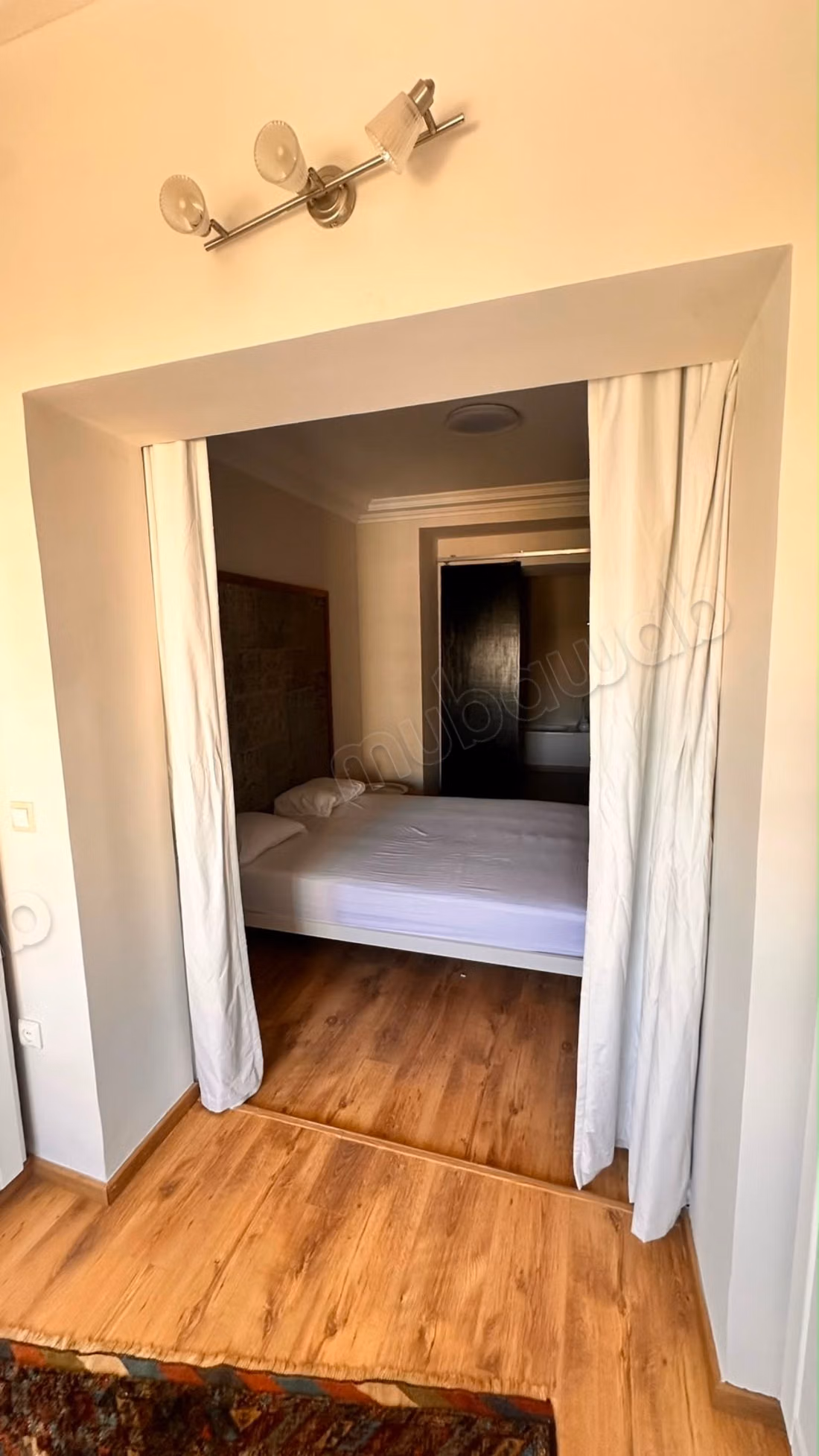 Appartement à louer en Centre. 2 chambres. Bien meublé