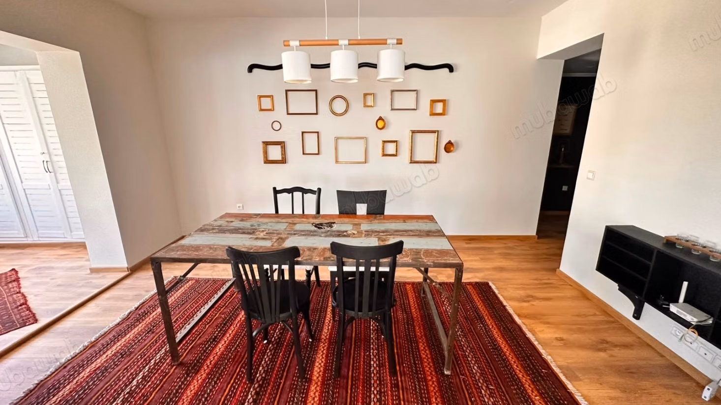 Appartement à louer en Centre. 2 chambres. Bien meublé