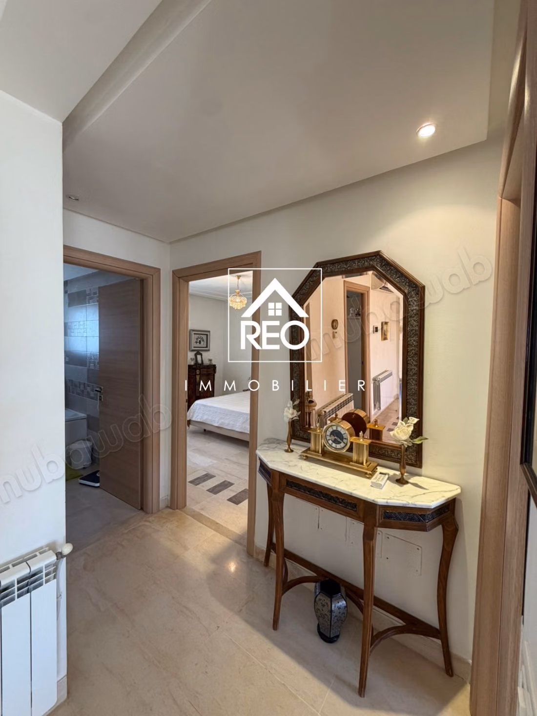 For sale: An S2 apartment in Chotrana 2