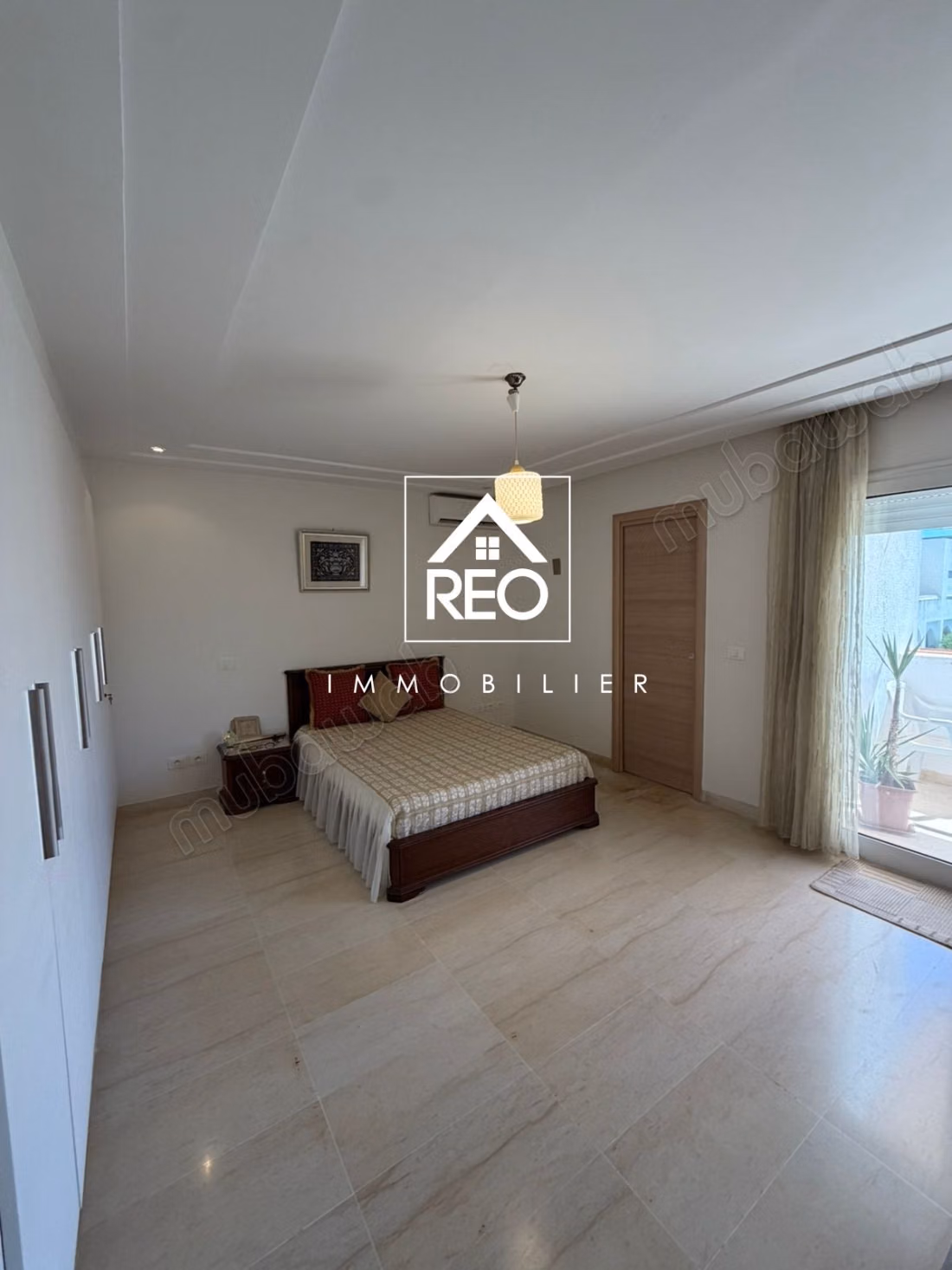 For sale: An S2 apartment in Chotrana 2