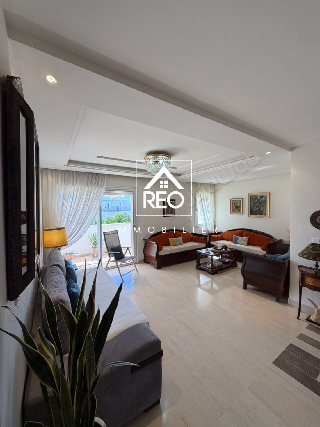 For sale: An S2 apartment in Chotrana 2