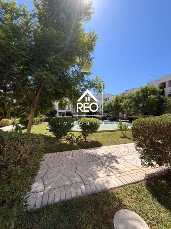For sale: An S2 apartment in Chotrana 2