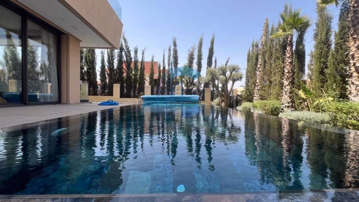 Villa neuve 4 chambres 1 chambre du personnel route de l'ourika marrakech