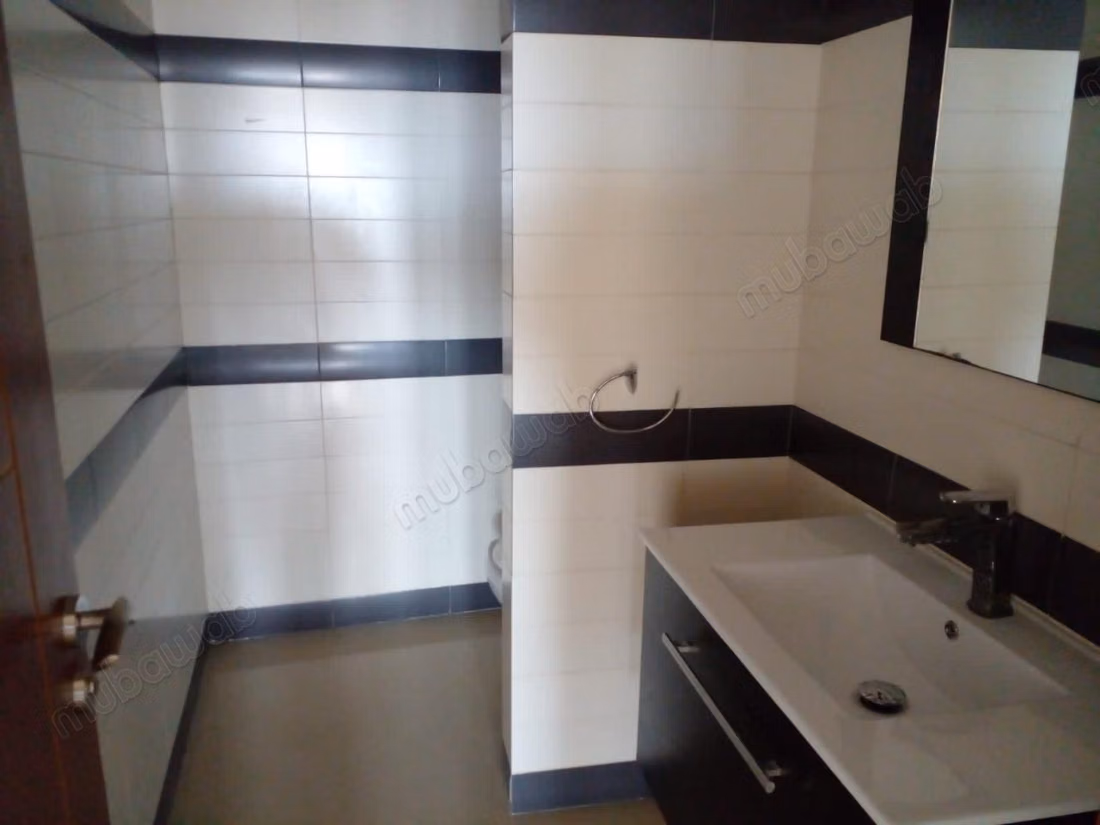 Apartamento de 90 m² con vista despejada Hay Mohammadi