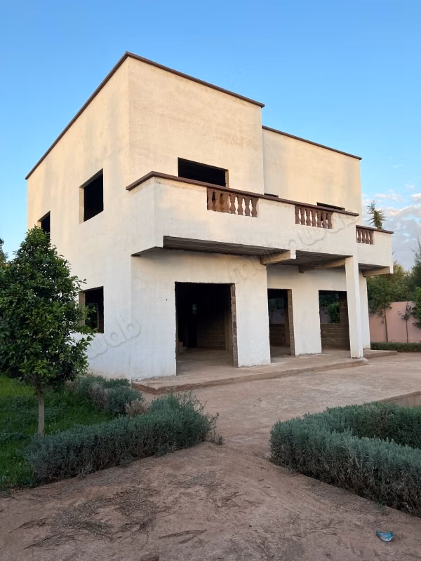 Villa for sale in Ghmate – 800 m² of land