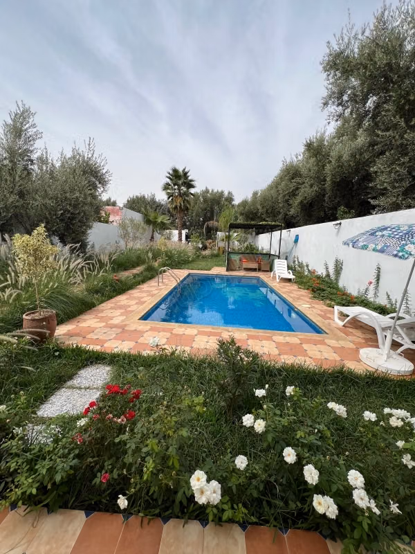 Registered villa for sale - 480 m² of land
