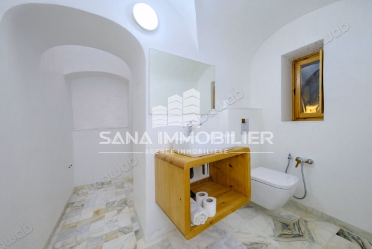 For sale - charming Arab house in the heart of Hammam