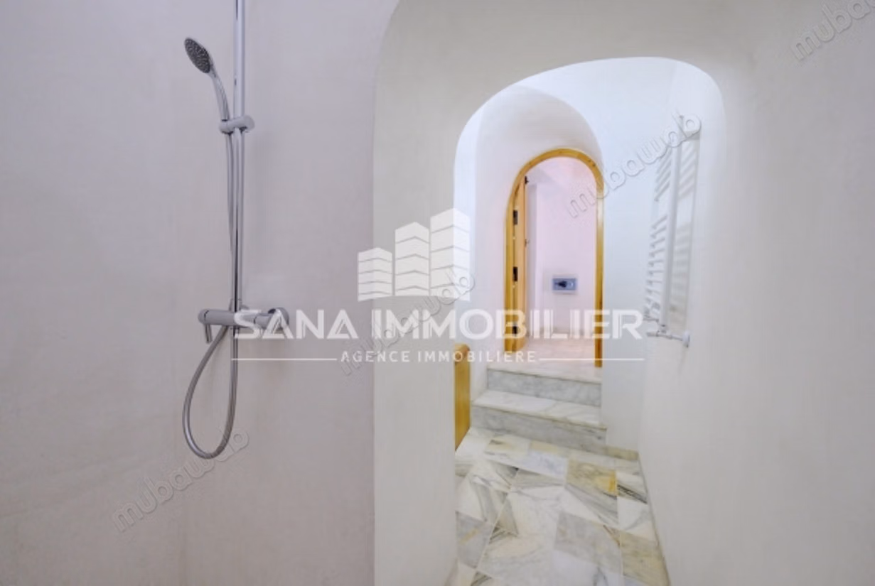 For sale - charming Arab house in the heart of Hammam