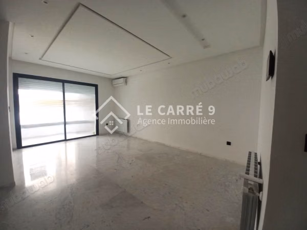 For rent an S2 apartment in the Jardins de Carthage