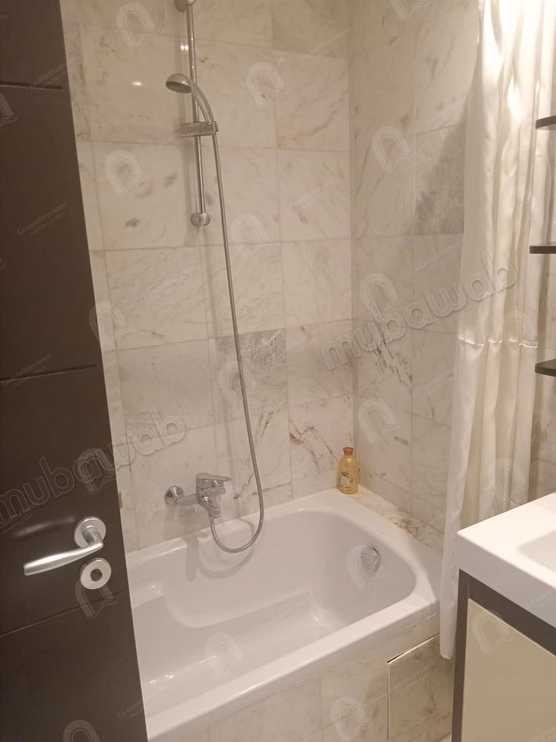 A louer un appartement s3 à Manzah 9c