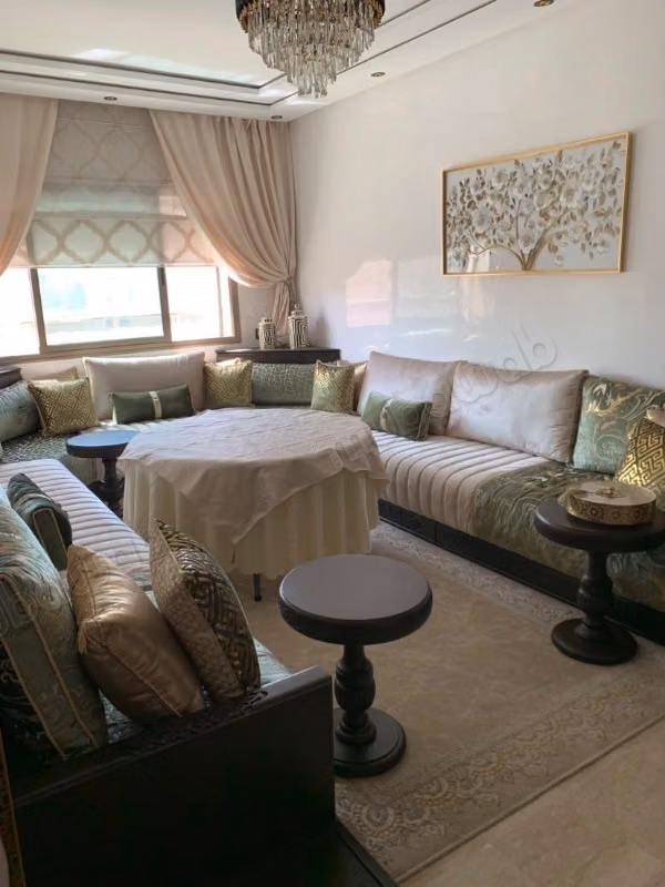 Apartment for sale in Errahma. 4 rooms. Elevator and terrace