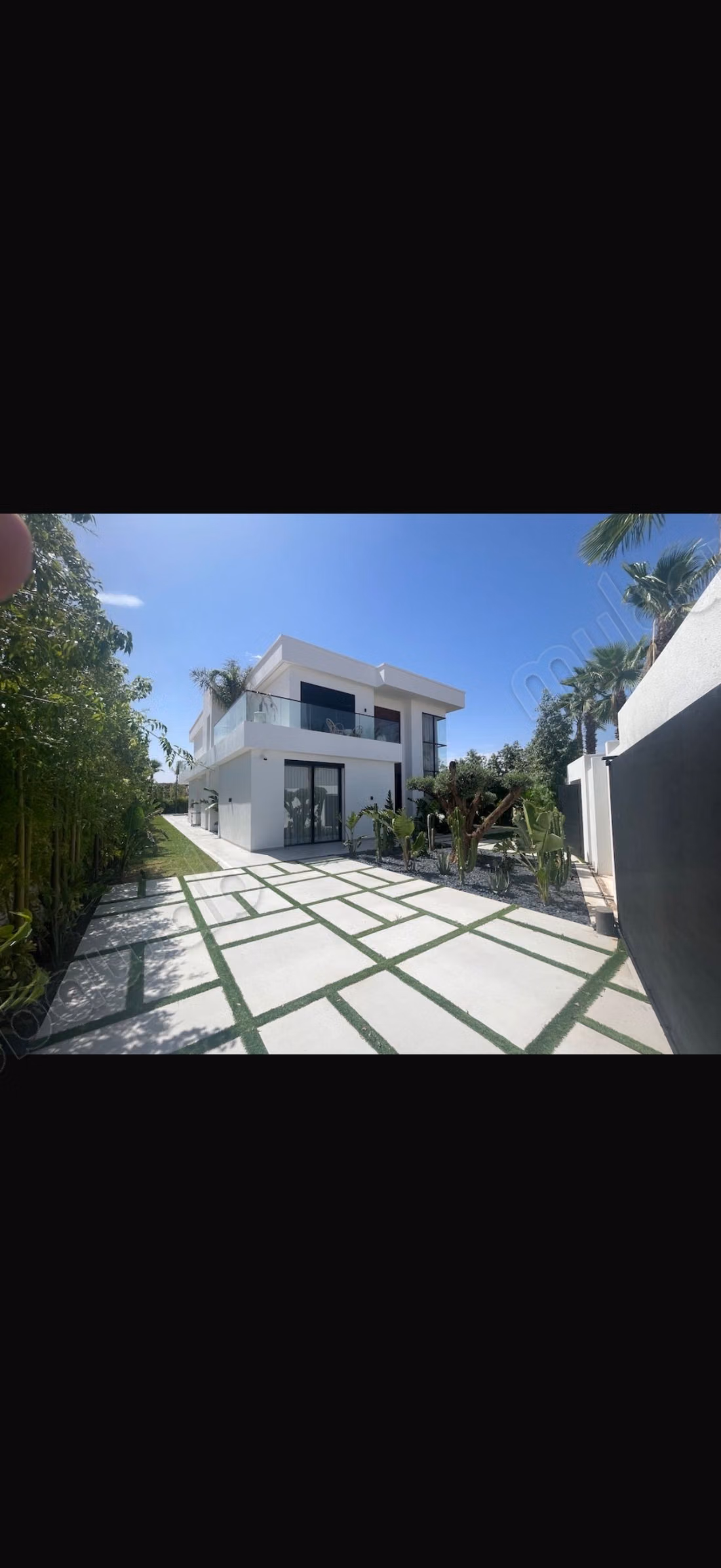 New villa in the prestigious Akenza golf course on Tahannaout road