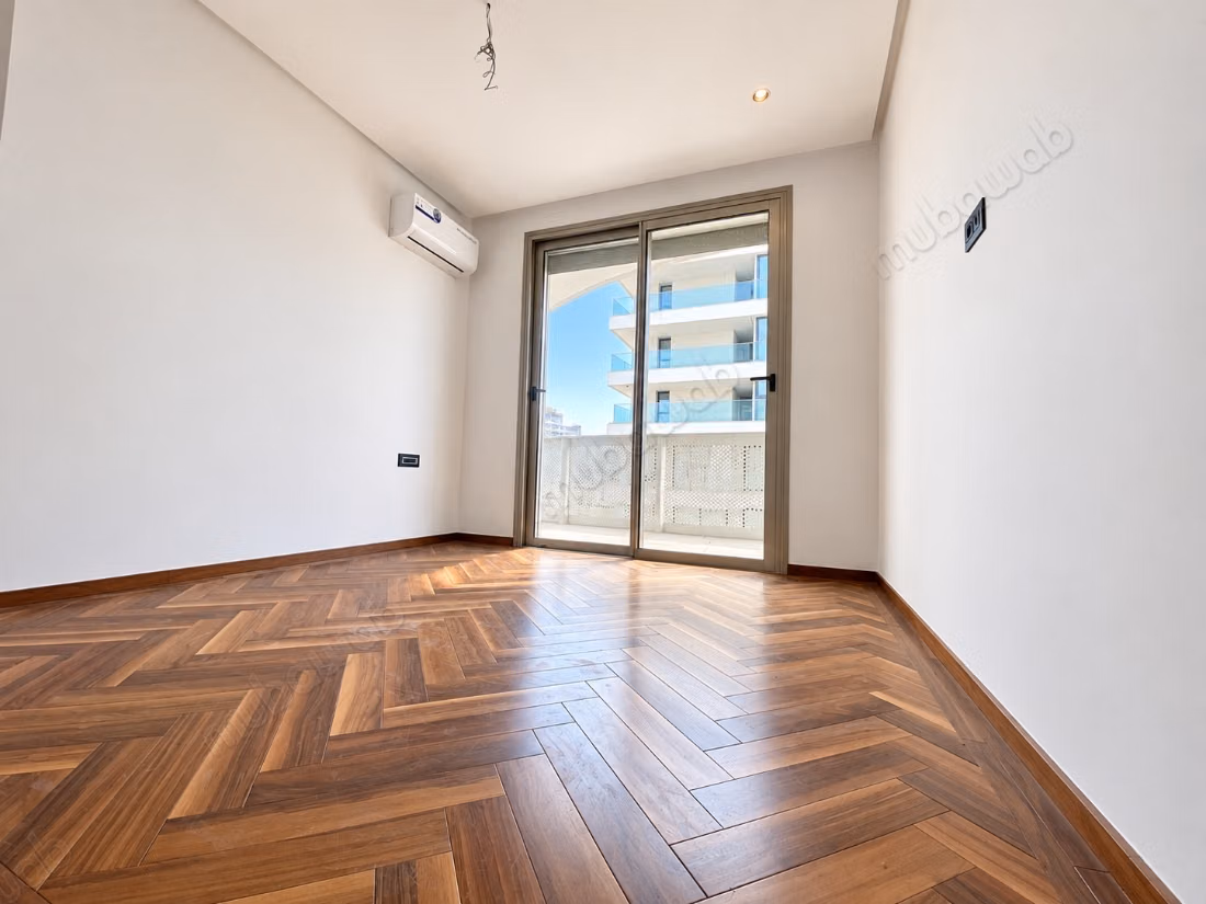 Superbe appartement 187m² avec terrasses et vue parc au CFC