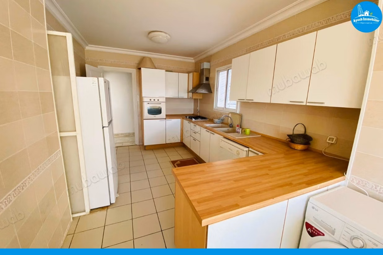 A louer à l'année, un bel appartement