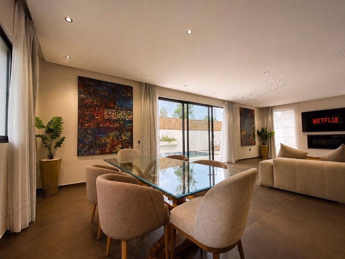 Villa in secure residence Kms 7 Marrakech
