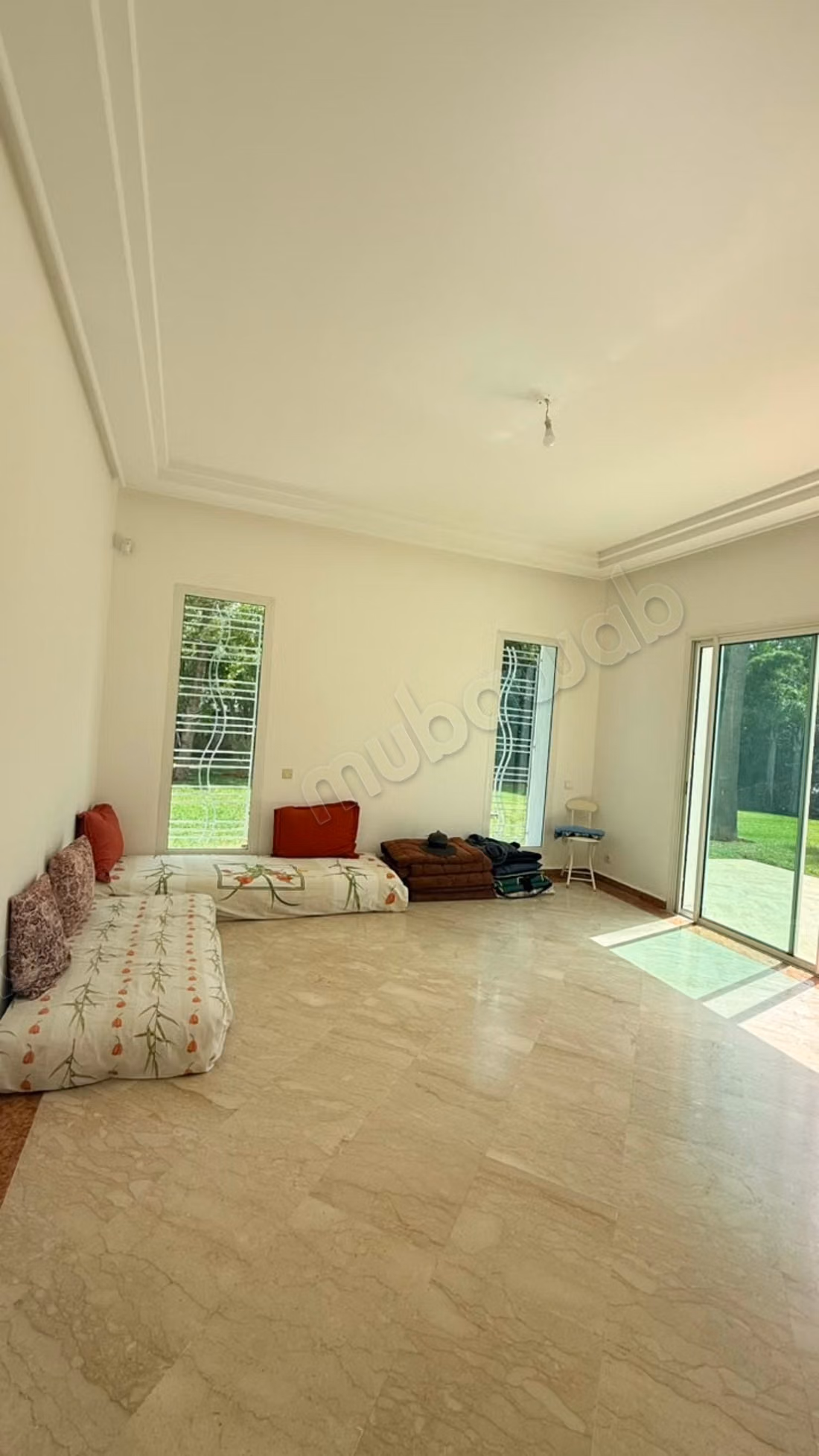 Villa di prestigio IN AFFITTO a Souissi Rabat