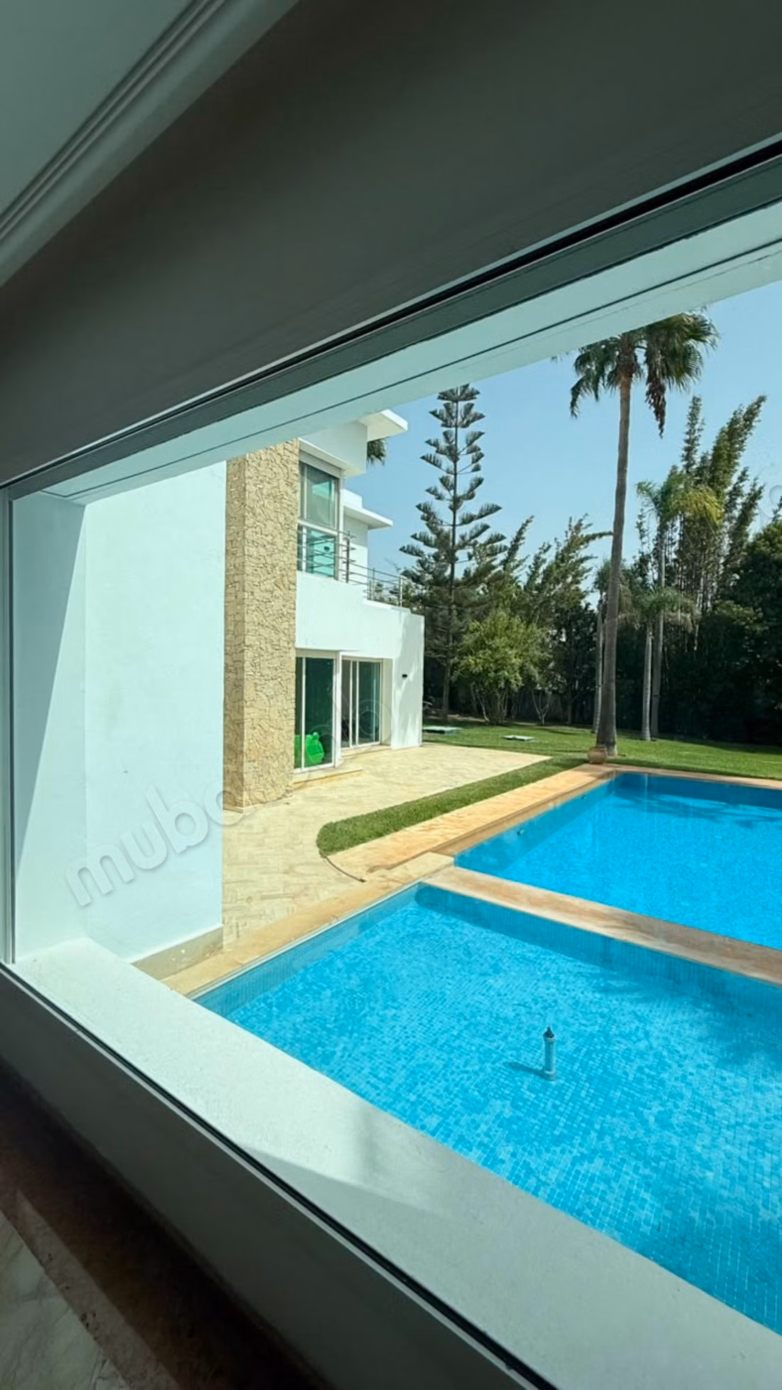 Villa di prestigio IN AFFITTO a Souissi Rabat