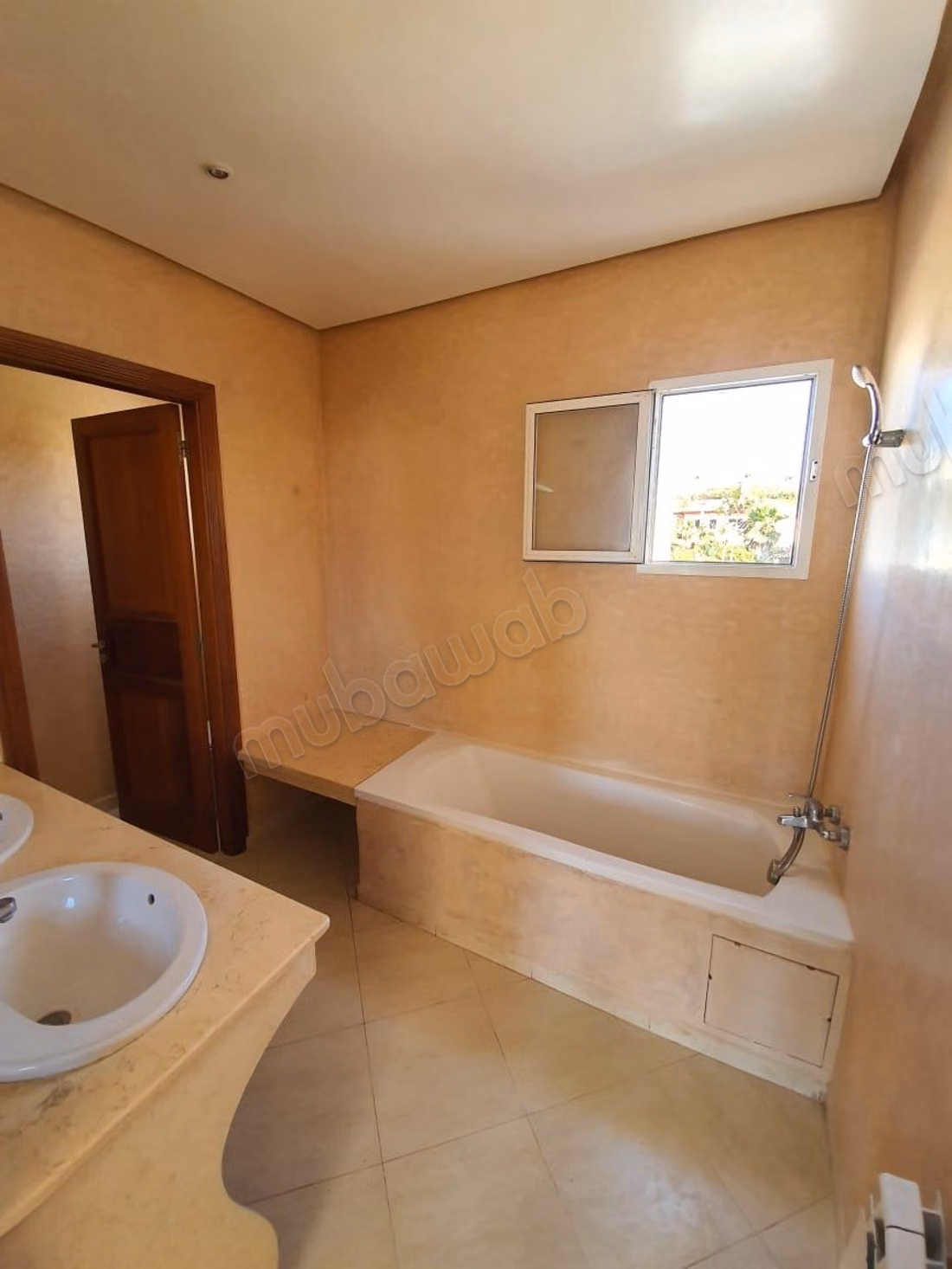 Villa met uitzicht op zee TE HUUR in Harhoura