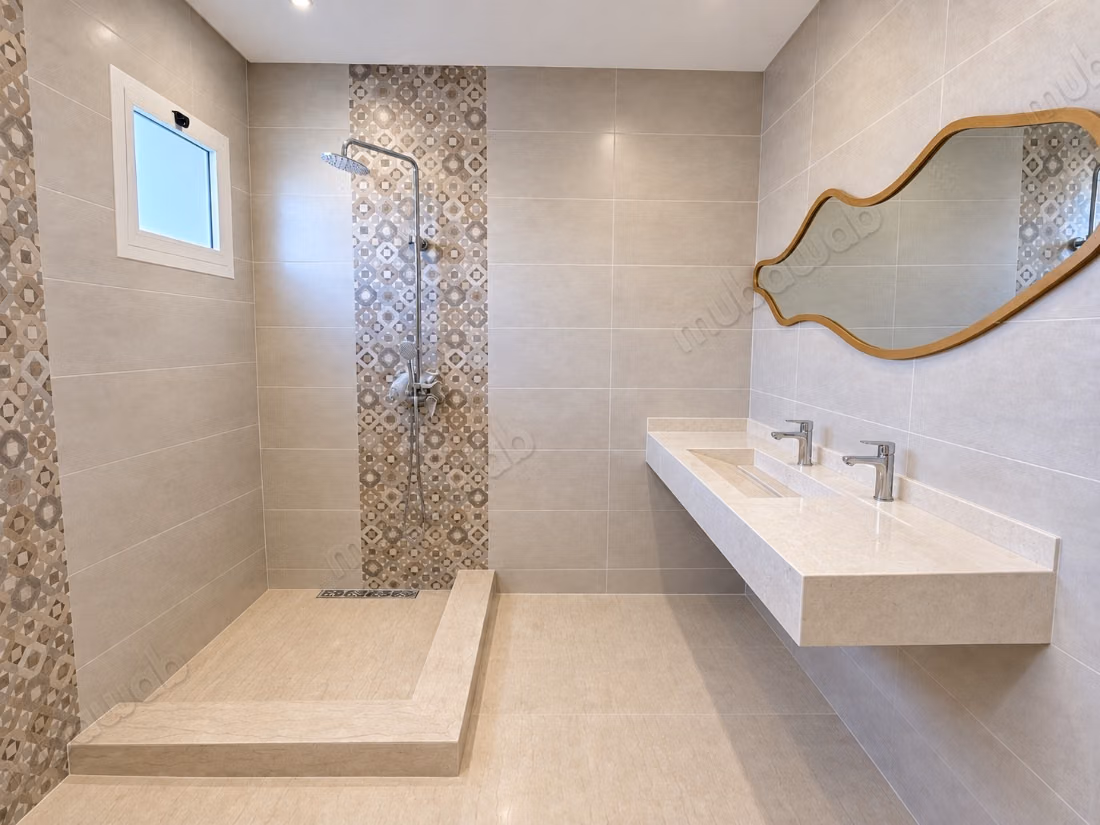 Sale of a modern villa with pool in Tamansourt Marrakech. Area of 275 m²