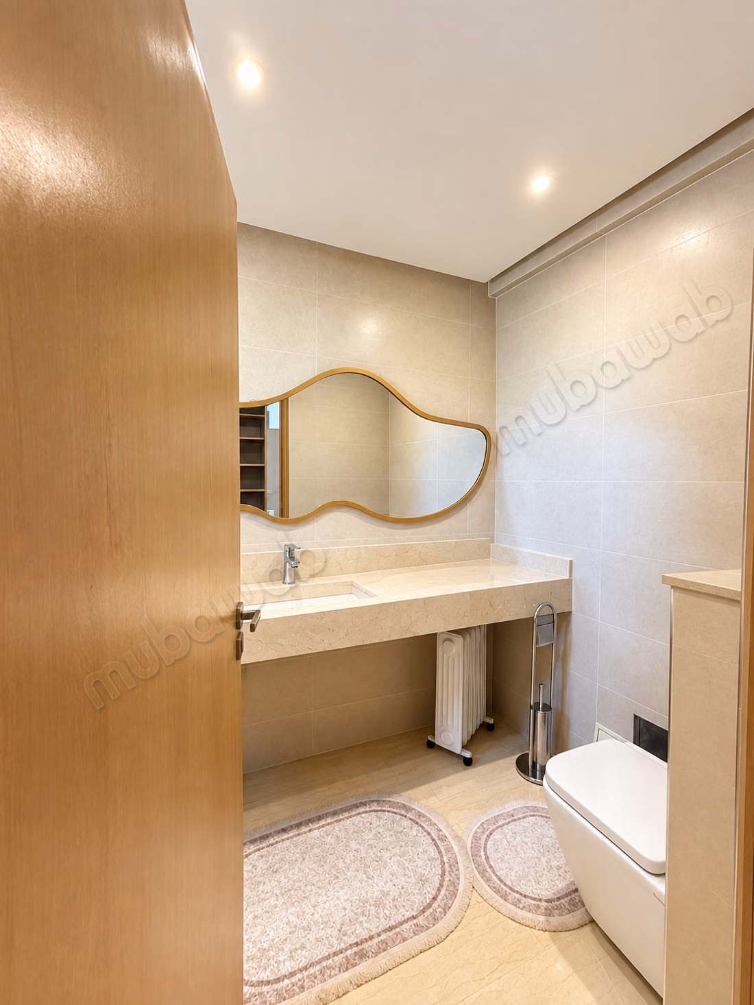 Sale of a modern villa with pool in Tamansourt Marrakech. Area of 275 m²