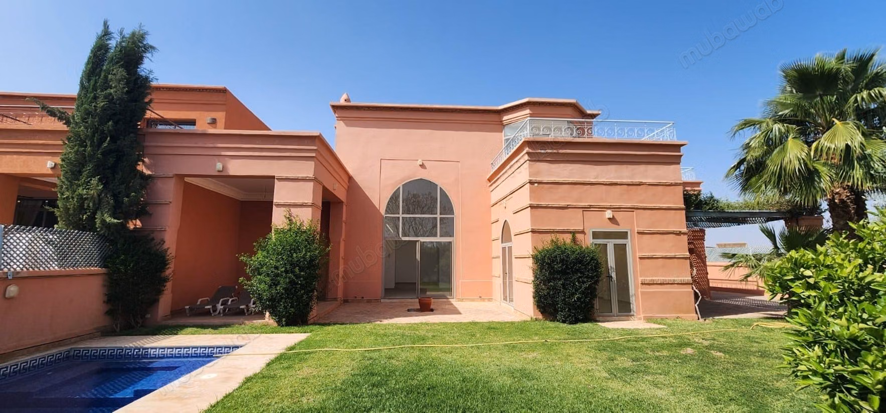 Villa te huur Amelkis