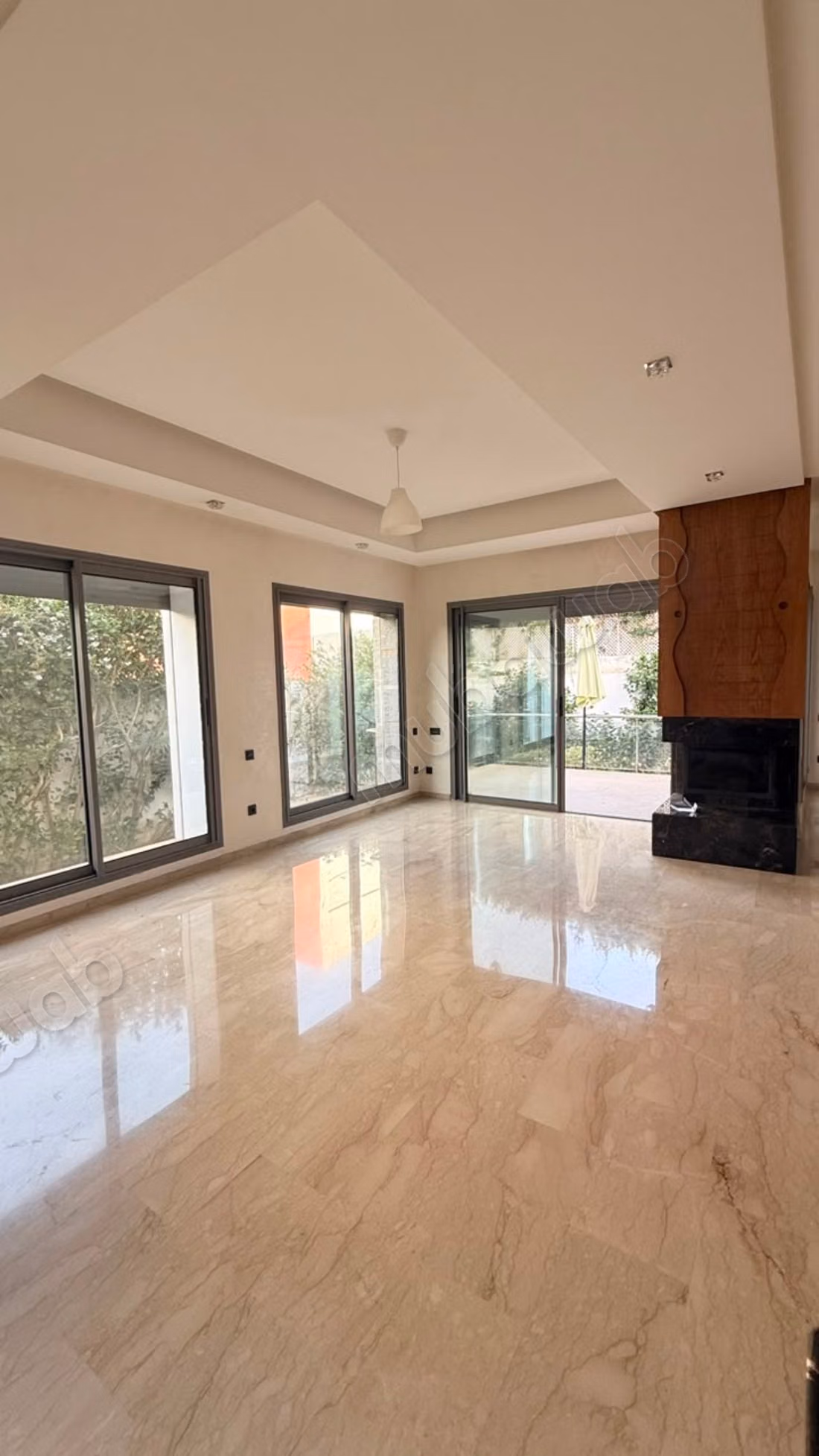 Sublime villa en location 400m² à Hay Riad RABAT