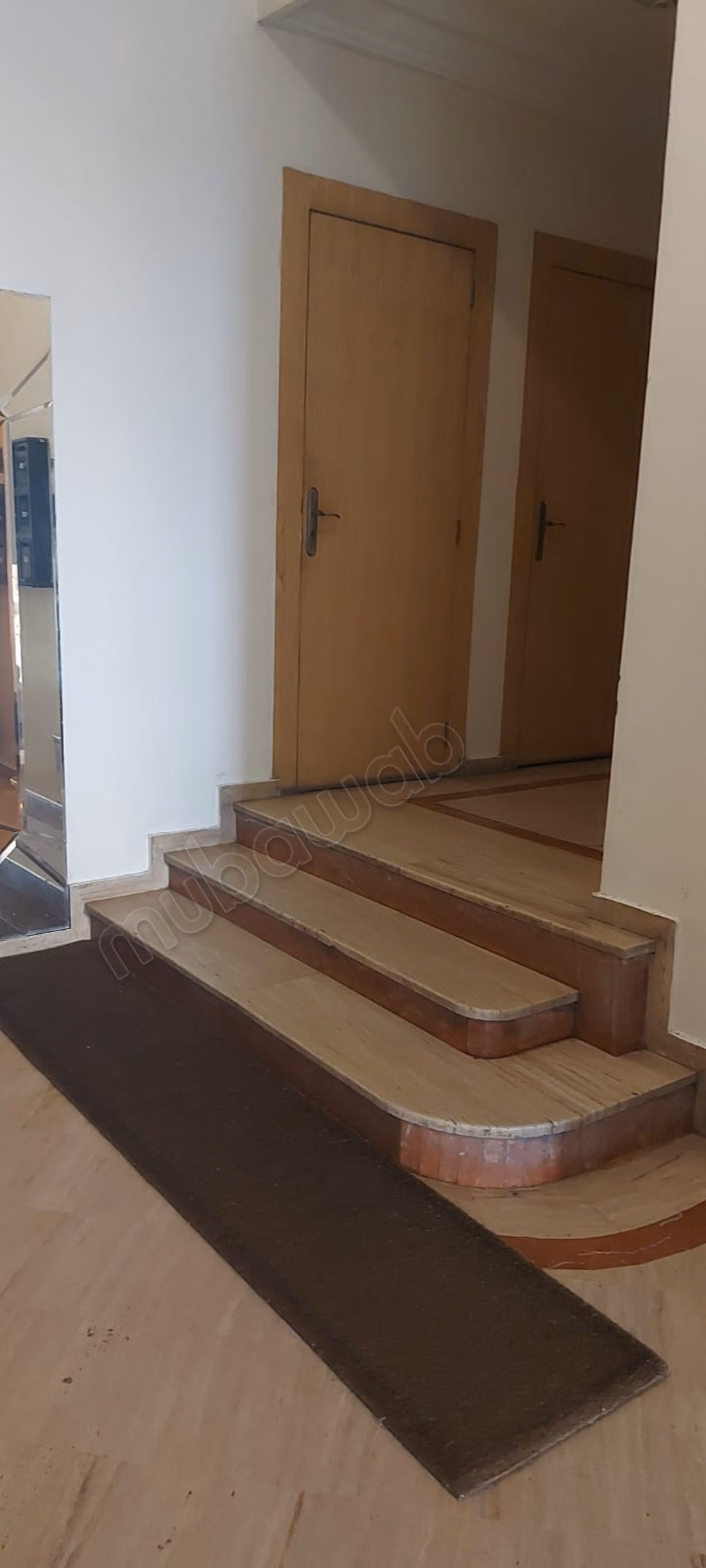 Oficinas en alquiler en Derb Omar. Superficie de 145 m². Ventanas de doble cristal