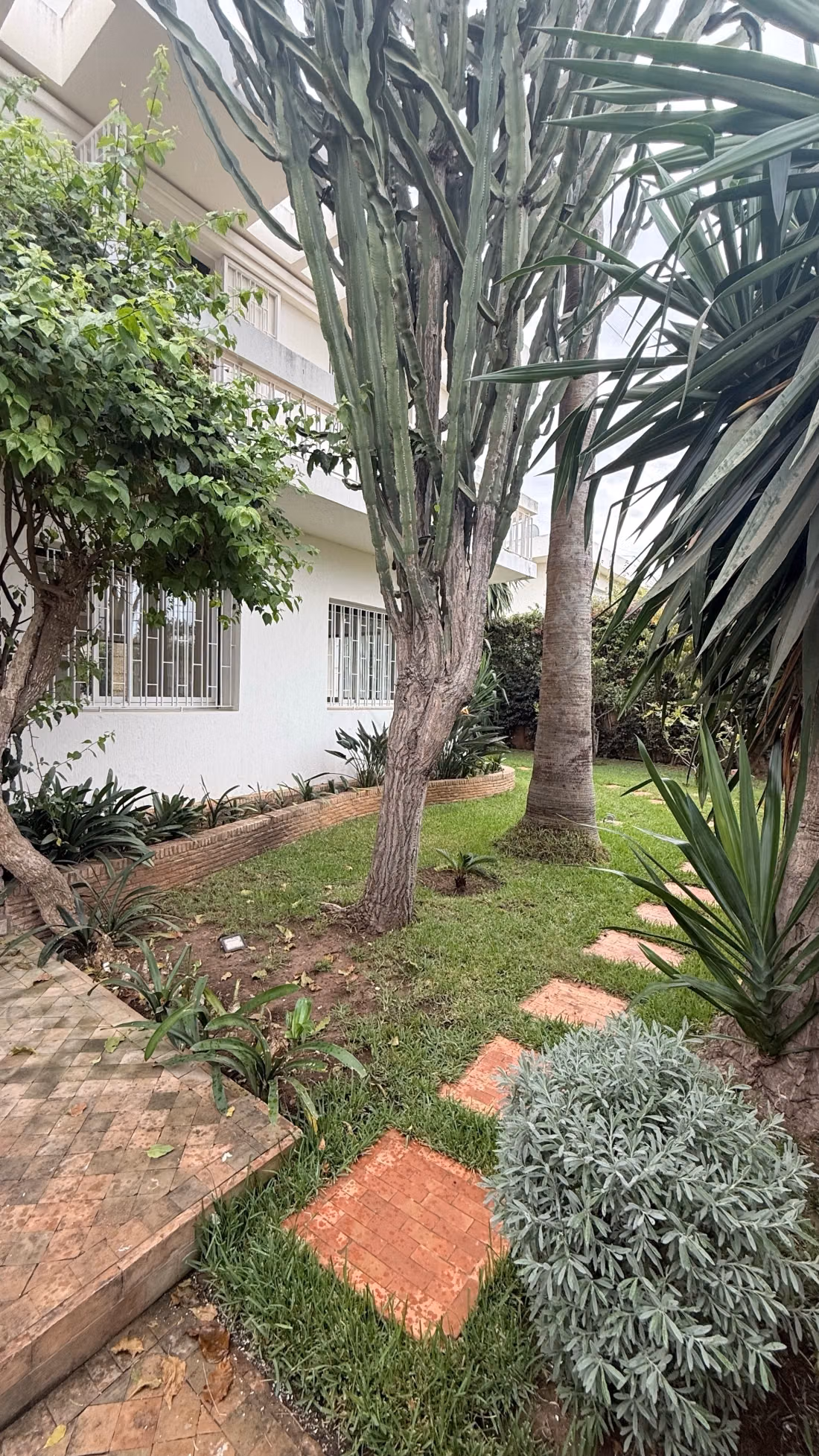 Villa excepcional EN ALQUILER bien situada en SOUISSI