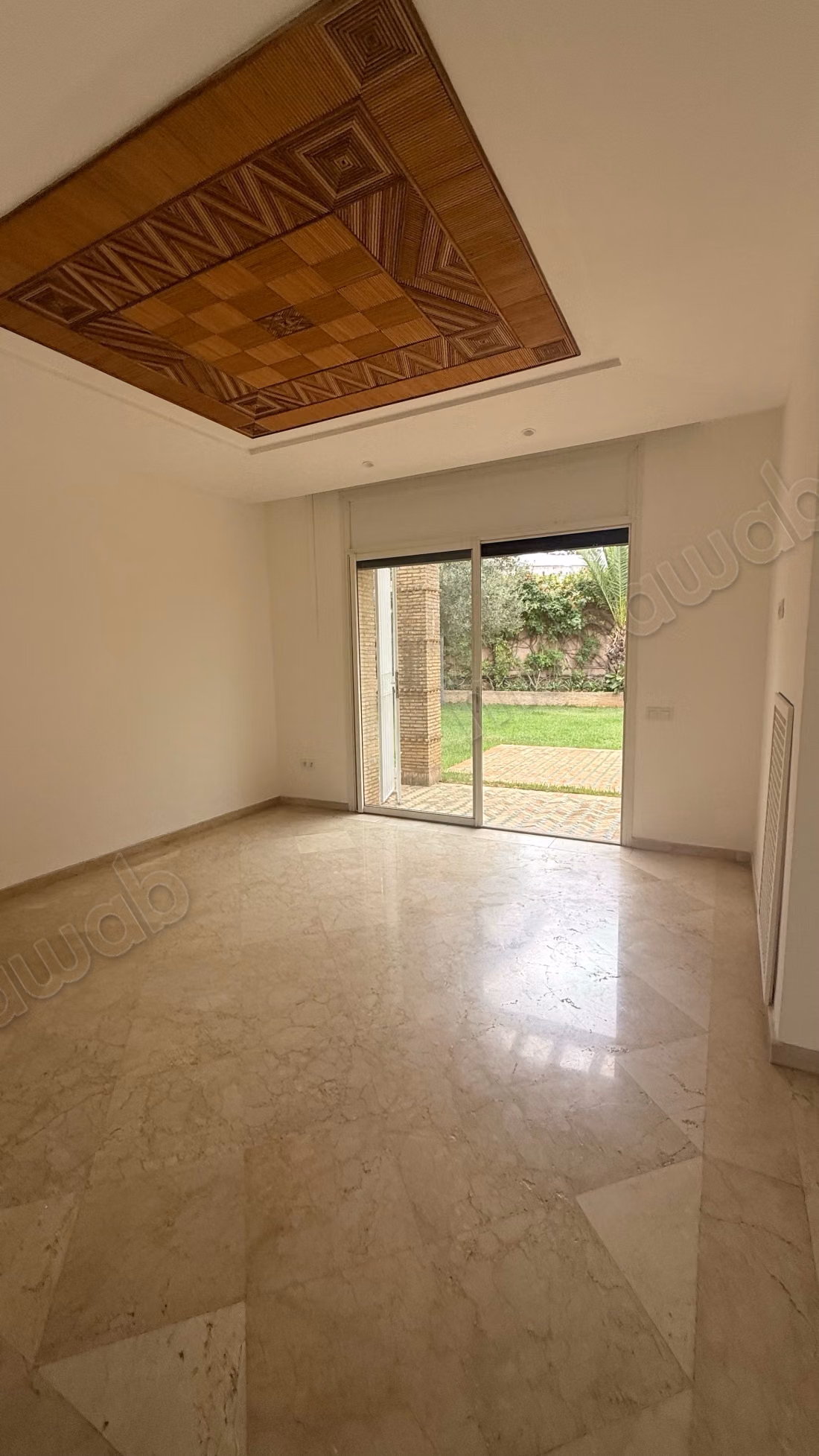 Villa excepcional EN ALQUILER bien situada en SOUISSI