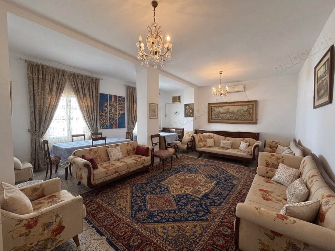 Villa su un piano di 540 m² giardino a Mégrine