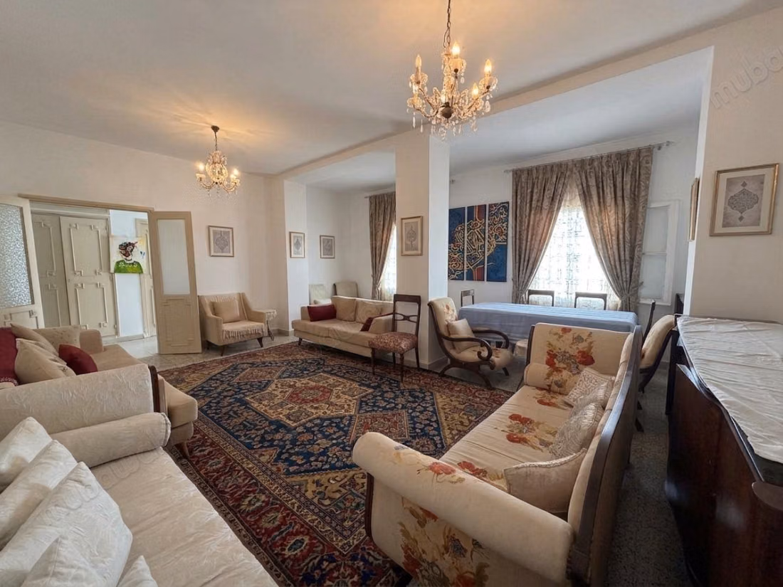 Villa su un piano di 540 m² giardino a Mégrine