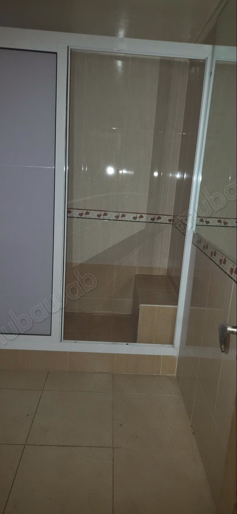 Apartamento en venta en las princesas. Superficie total de 170 m². Terraza y jardín