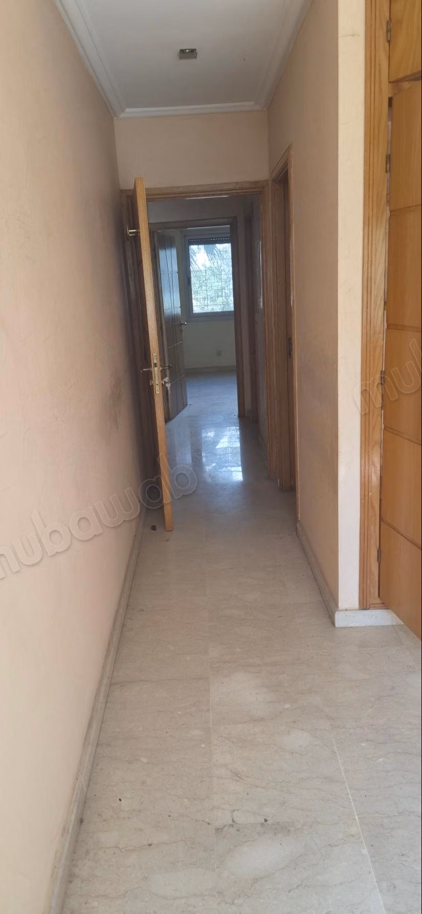 Apartamento en venta en las princesas. Superficie total de 170 m². Terraza y jardín