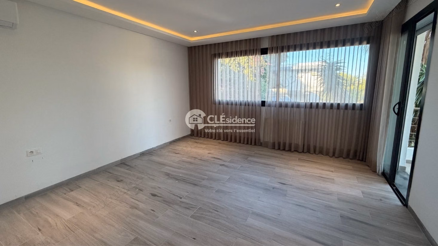 Magnifique duplex à louer a la soukra