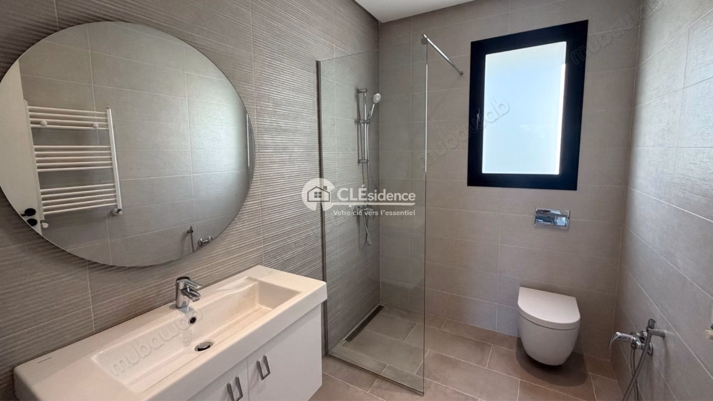 Magnifique duplex à louer a la soukra