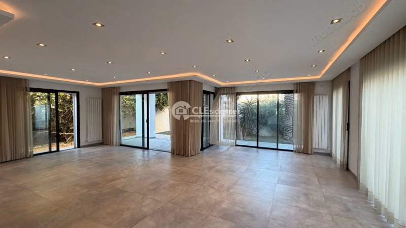 Magnifique duplex à louer a la soukra