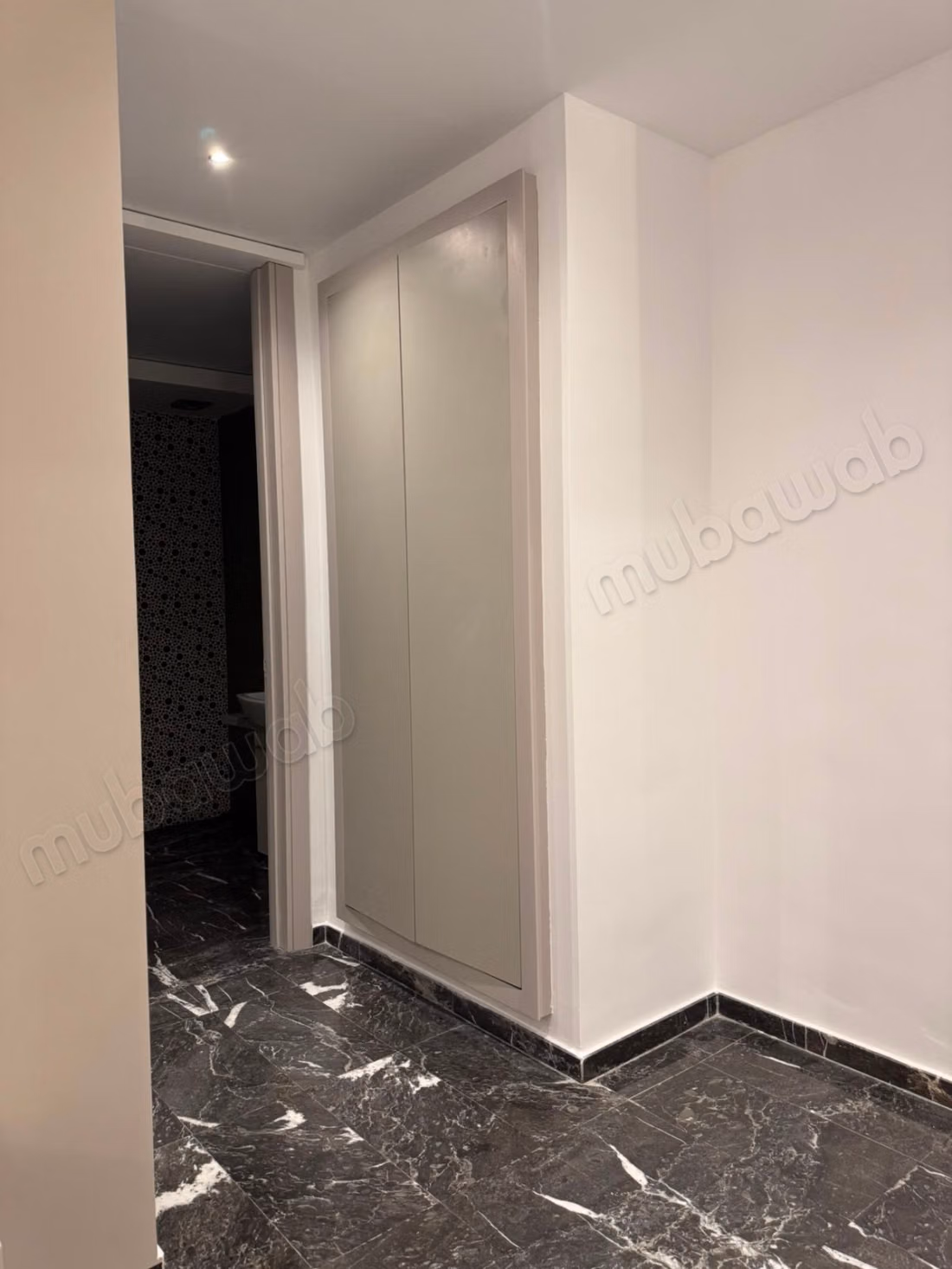 A LOUER: Appartement moderne avec piscine