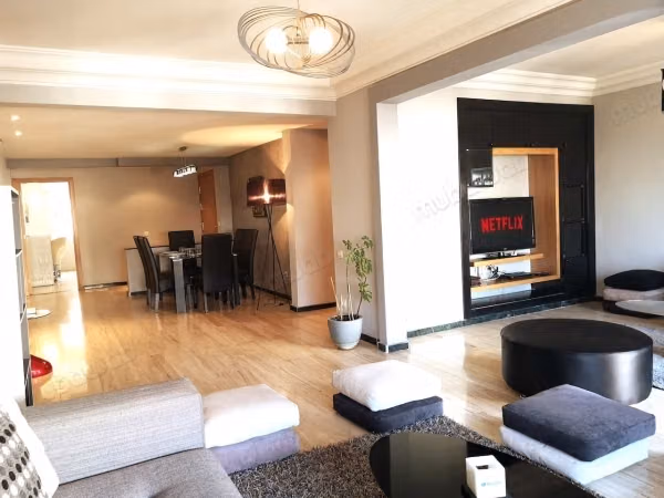 Appartement de 140 m² à la vente, Gauthier