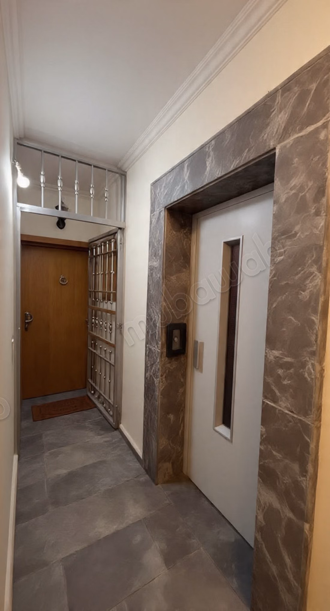 Espectacular apartamento en venta en Tabriquet. Superficie de 198 m². Terraza y ascensor