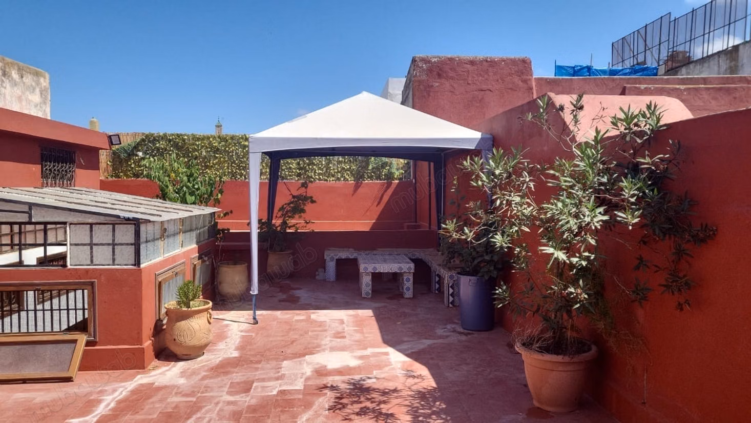 Magnifique Riad Titré À Vendre