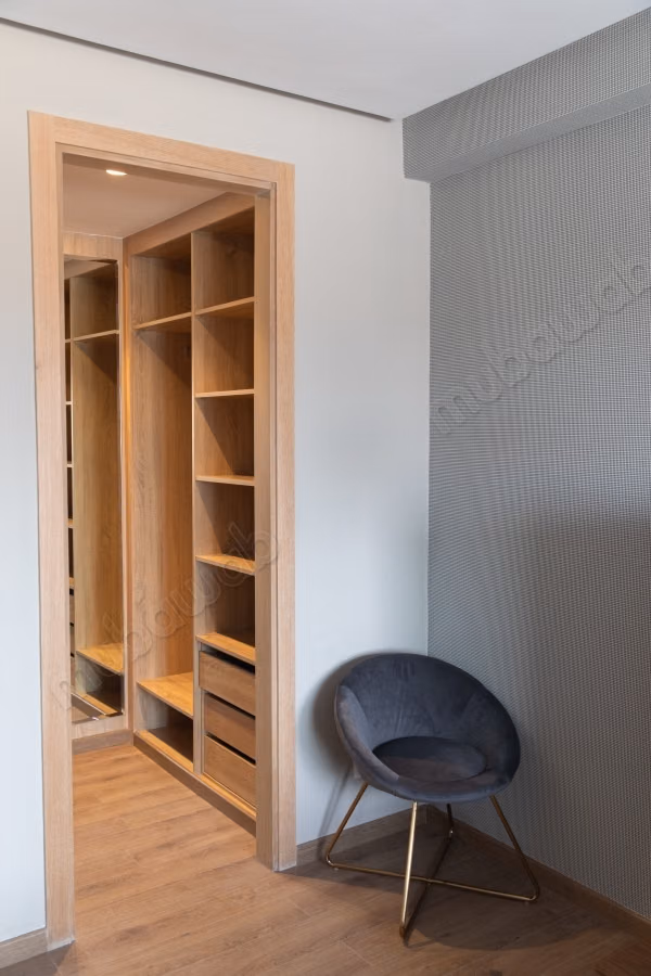 Piso en venta. Superficie de 132 m². Residencia con conserje, piscine grande