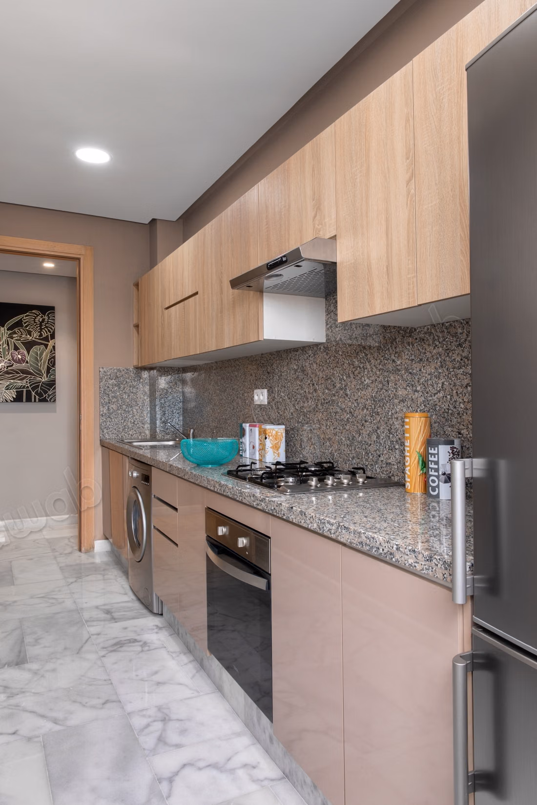Apartment for sale. 4 rooms. Caretaker service available, Property with swimming pool