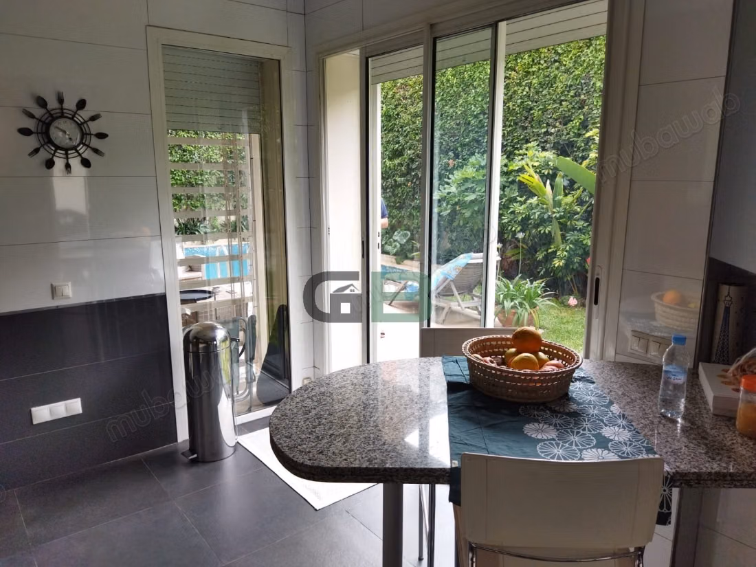 Villa moderne 4 chambres  piscine, Casanearshore