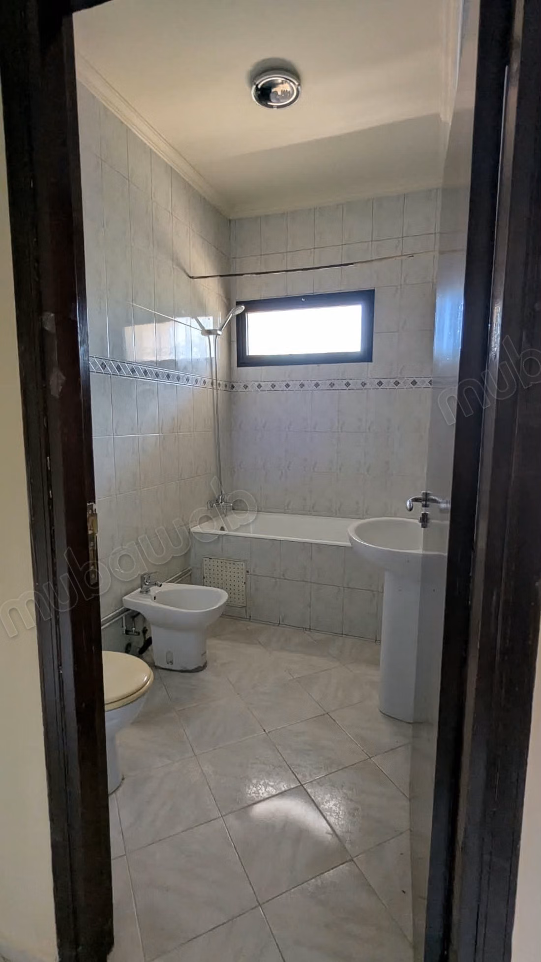 Apartamento en alquiler de 130 m² en Hay Riad