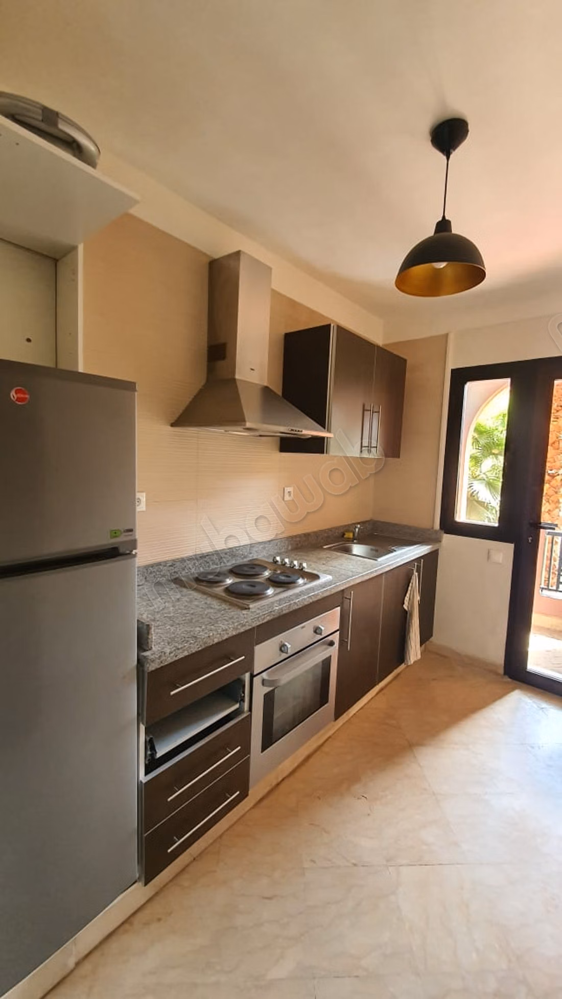 Bel appartement meublé à louer sur route de casa