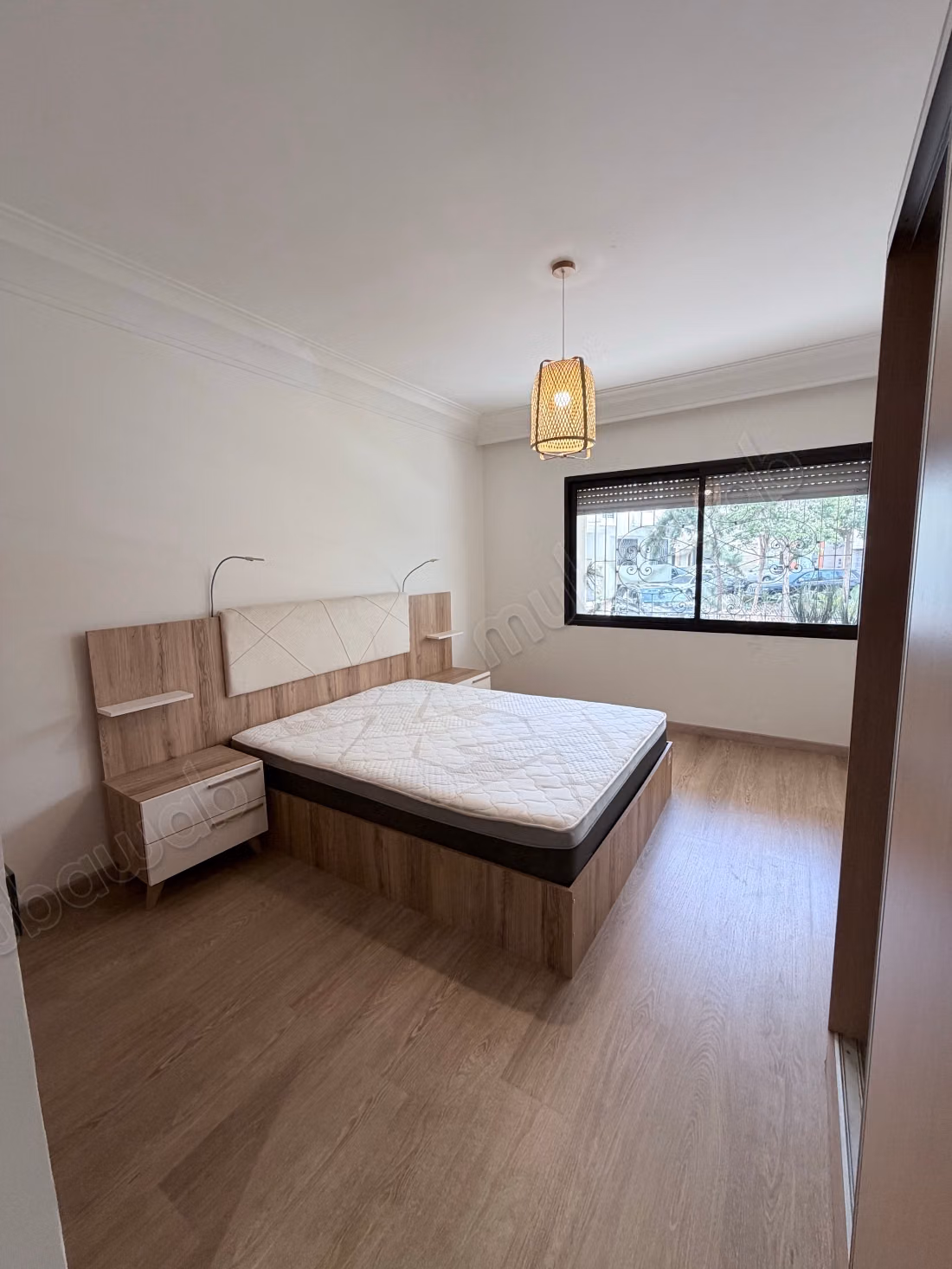 Appartement 3 chambre vide ou meuble racine