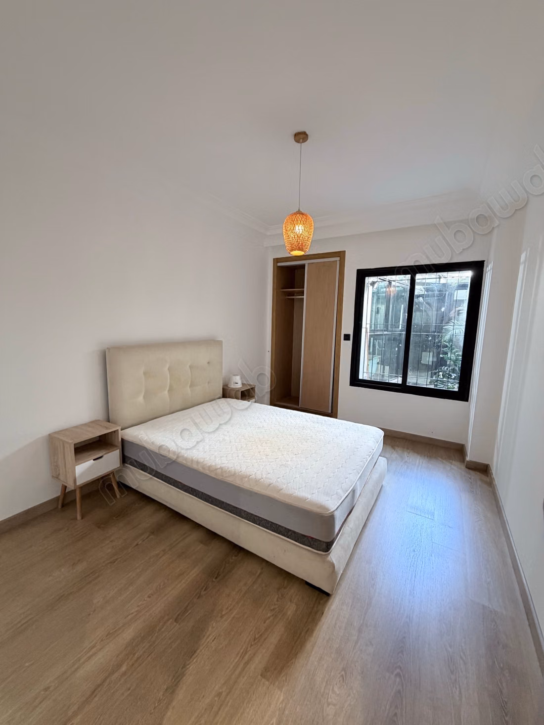 Appartement 3 chambre vide ou meuble racine