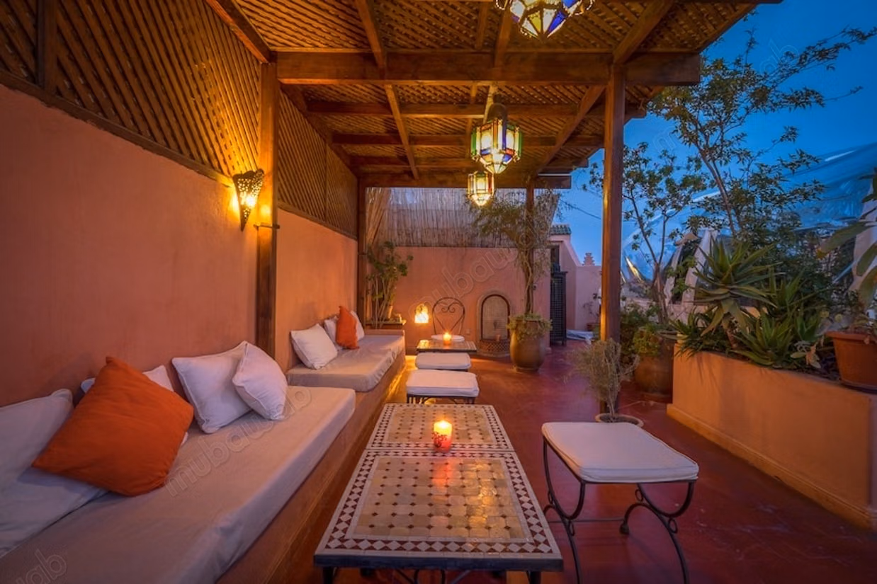 Riad Maison d’Hôtes à vendre – 6 Suites 
Bab Doukkala