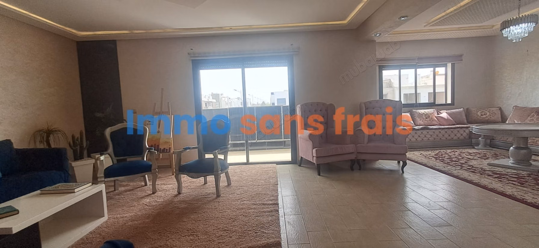 فيلا جديدة فيكتوريا مع حديقة كبيرة