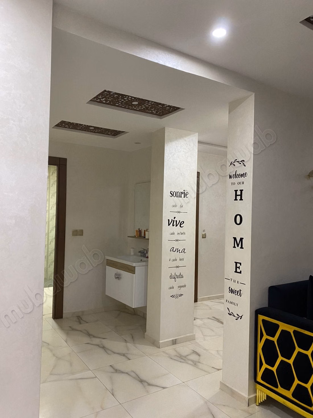 Encuentra un piso en alquiler en Hay el matar. 
1 Habitación. Conserje disponible, aire condicionado general